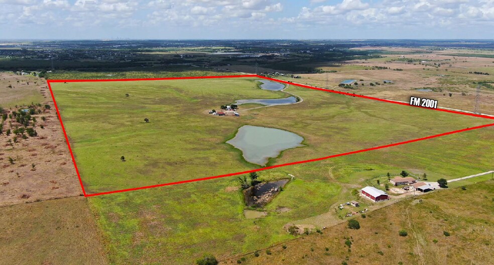 300 Three Lakes Rd, Kyle, TX for sale - Building Photo - Image 3 of 6