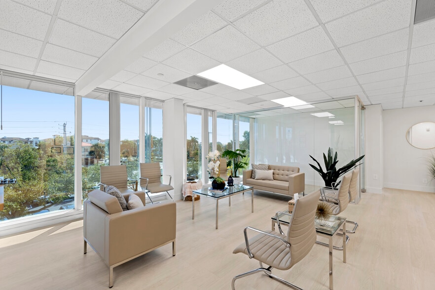 1301 N Congress Ave, Boynton Beach, FL for lease - Building Photo - Image 2 of 28