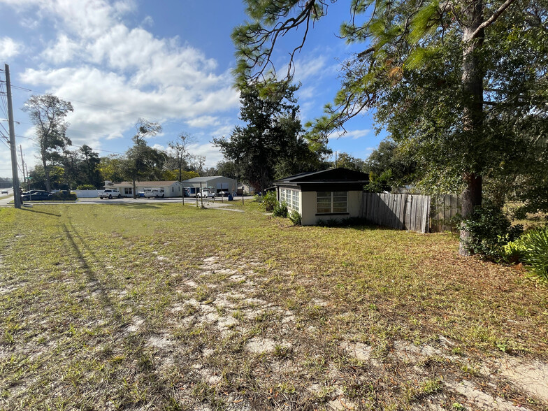 1222 Saint Johns Bluff Rd N, Jacksonville, FL for sale - Building Photo - Image 2 of 6