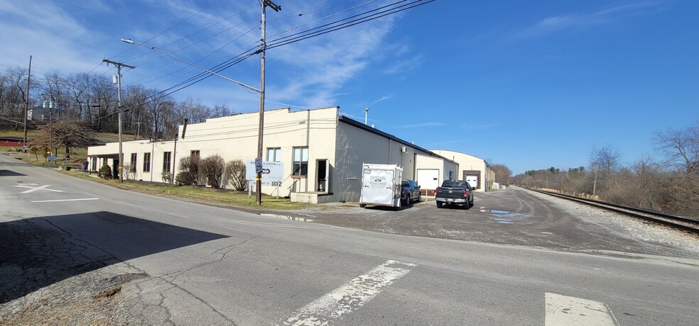 131 Kline Ave, Callery, PA for lease - Building Photo - Image 2 of 12