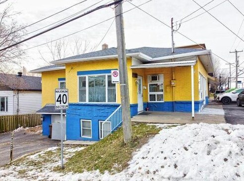 222 Rue Notre-Dame, Repentigny, QC for sale Primary Photo- Image 1 of 4