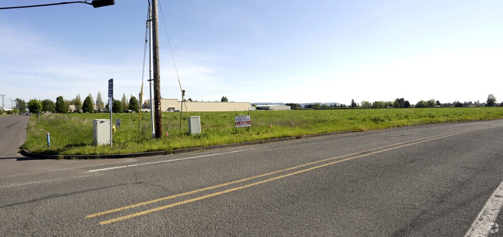 1600 NE Miller St, Mcminnville, OR for sale - Primary Photo - Image 1 of 1