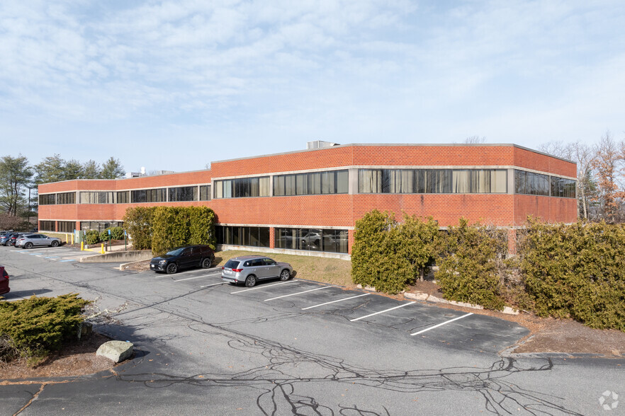 321 Fortune Blvd, Milford, MA for lease - Building Photo - Image 1 of 9