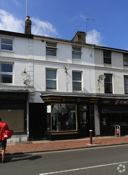 119 Camden Rd, Tunbridge Wells for sale - Primary Photo - Image 1 of 1