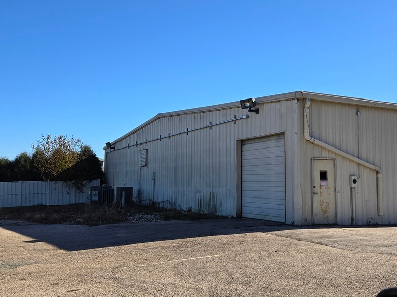 211 IL-38, Rochelle, IL for sale - Building Photo - Image 2 of 26