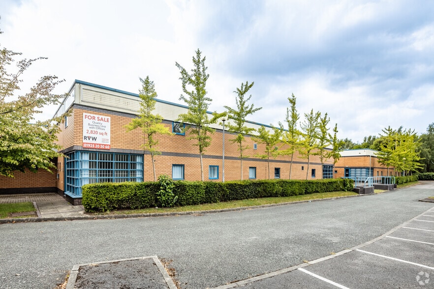 Beeston Ct, Runcorn for lease - Building Photo - Image 1 of 5