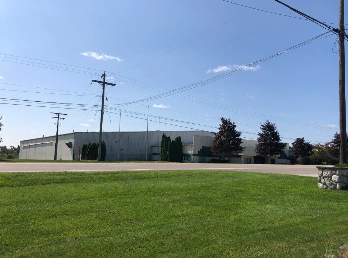 3301 Davison Rd, Lapeer, MI for sale Primary Photo- Image 1 of 1