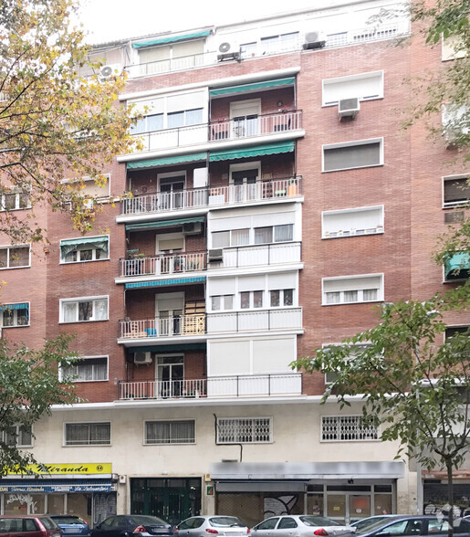 Calle De Torres Miranda, 4, Madrid, Madrid for lease - Primary Photo - Image 1 of 2