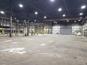 1050 Ohio Ave, Glassport, PA for lease Interior Photo- Image 2 of 5