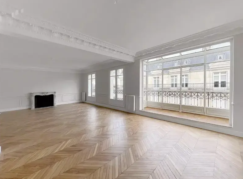 Rue Saint-Augustin, Paris for lease Interior Photo- Image 1 of 4