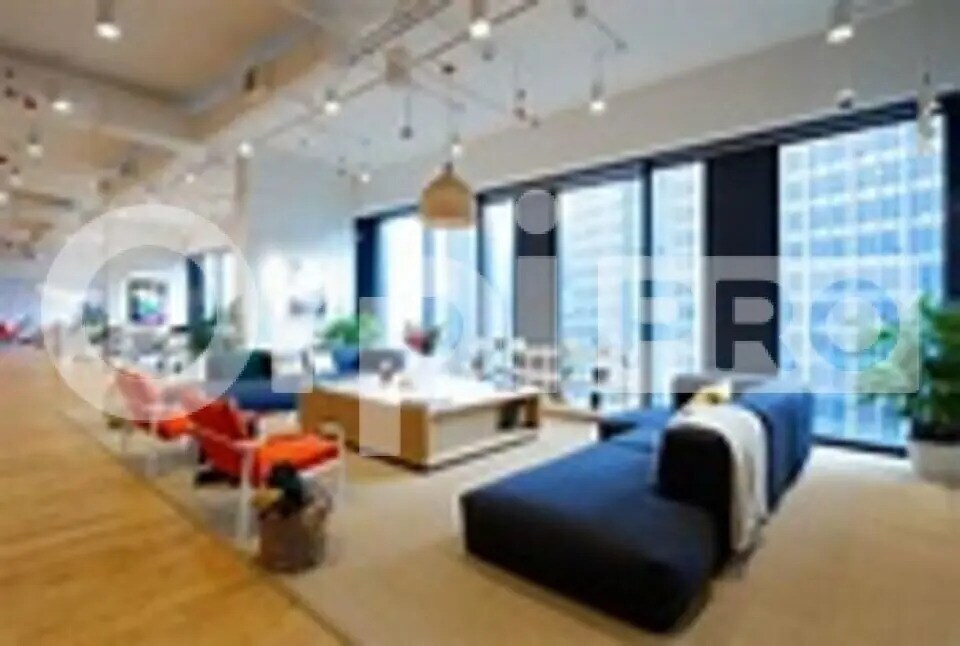 Office in Compiègne for sale Building Photo- Image 1 of 5