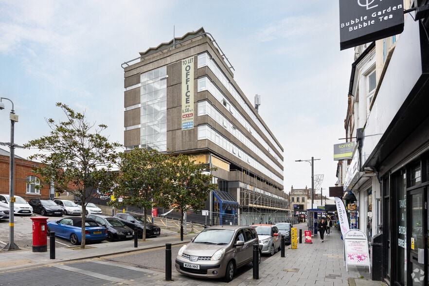 117 High St, Southend On Sea for lease - Building Photo - Image 2 of 2