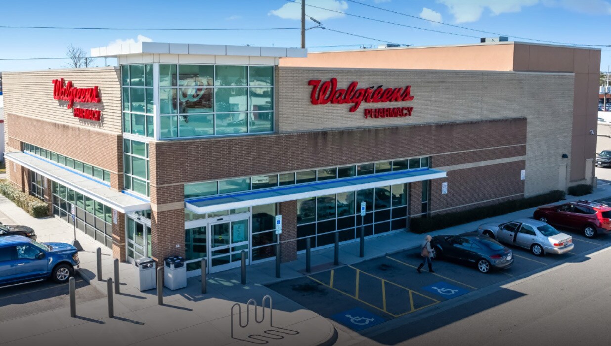 645 First Colonial Rd, Virginia Beach, VA for sale Primary Photo- Image 1 of 1