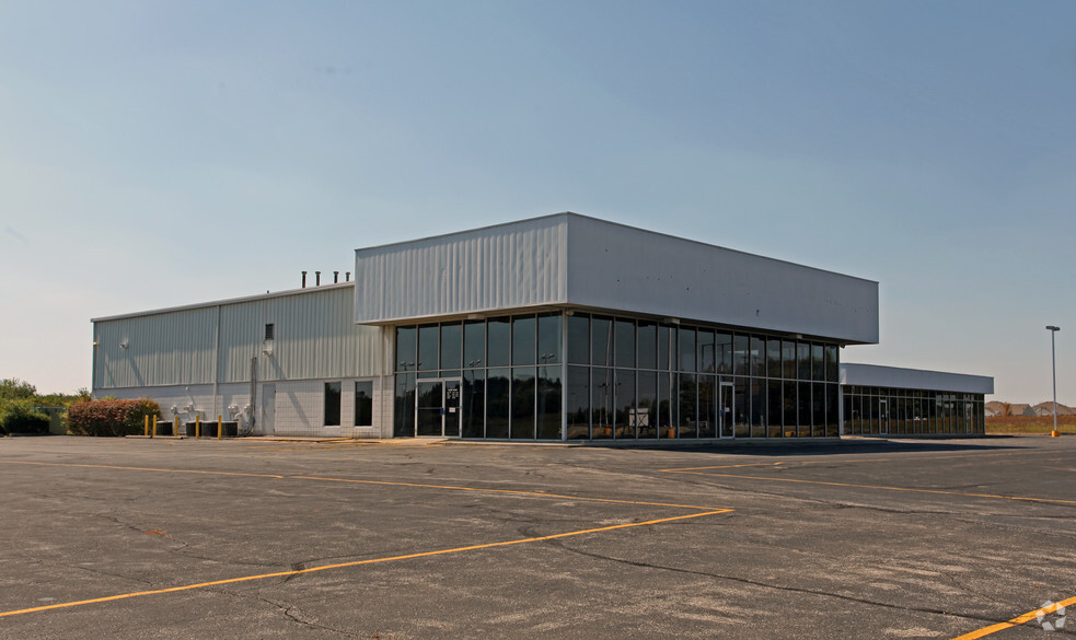 1000 Shiloh Springs Rd, Dayton, OH for lease - Primary Photo - Image 1 of 3