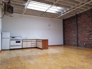 1049 Market St, San Francisco, CA for lease Interior Photo- Image 2 of 7
