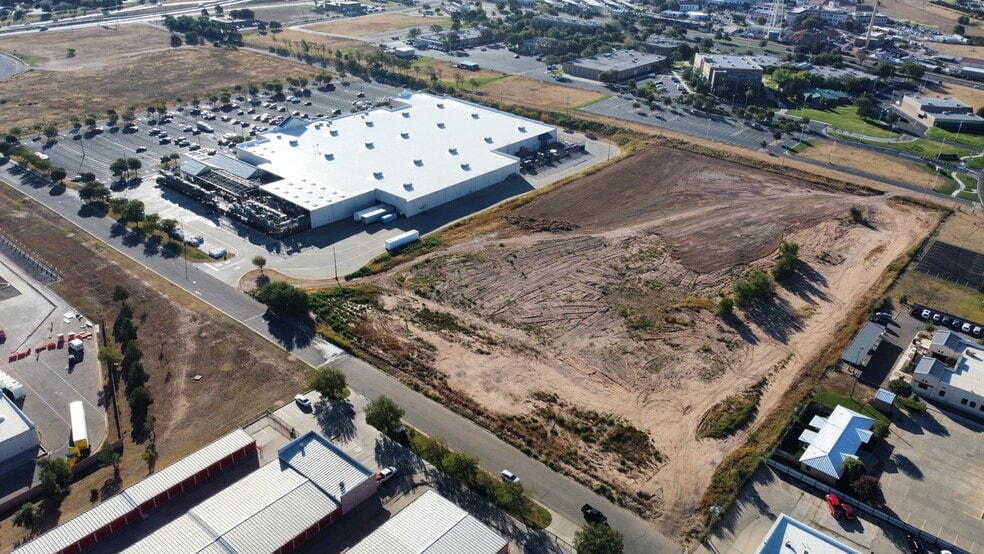 6601 Lowes Lane, Amarillo, TX for sale - Primary Photo - Image 2 of 5
