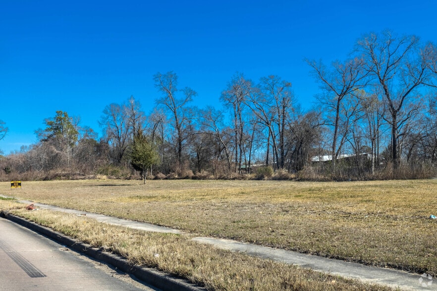 0000 T C Jester Boulevard, Houston, TX for sale - Primary Photo - Image 1 of 15