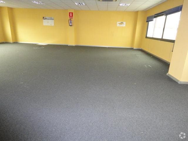 Alcobendas, MAD 28100 - - - Interior Photo - Image 2 of 15