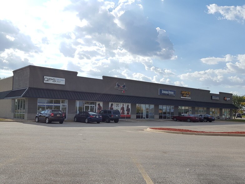 3135 SW Wiley Blvd, Cedar Rapids, IA for sale - Primary Photo - Image 1 of 1