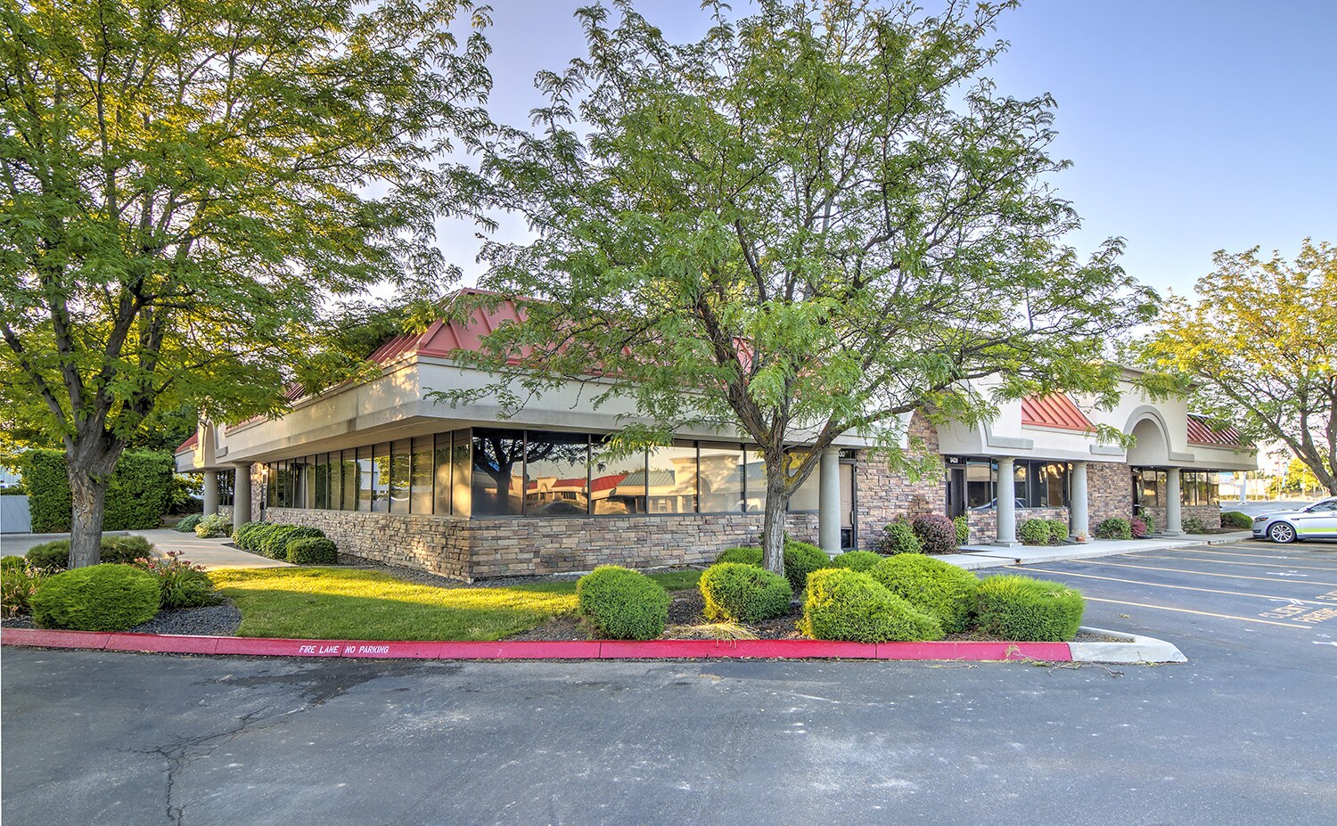 9422-9434 Fairview Ave, Boise, ID for lease Building Photo- Image 1 of 3