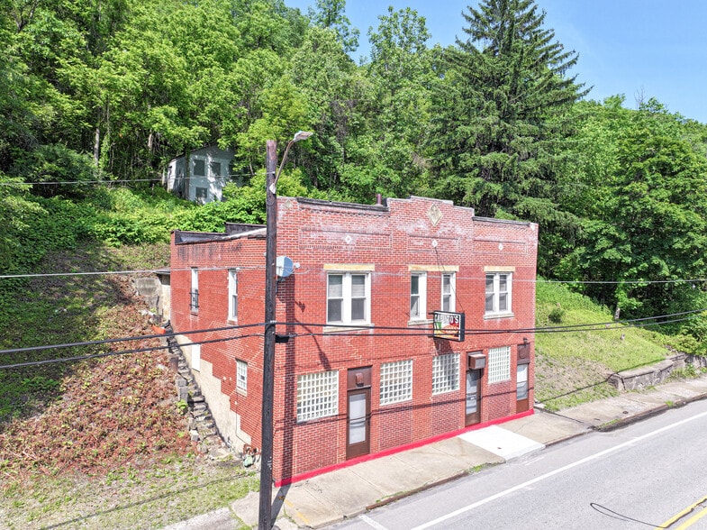 936 Broadway, Pitcairn, PA for sale - Primary Photo - Image 1 of 22