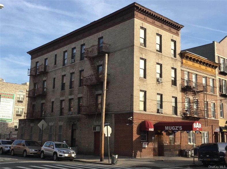 2476 Arthur Ave, Bronx, NY for sale - Building Photo - Image 2 of 7