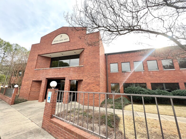 7 Office Park Dr, Little Rock, AR for lease - Building Photo - Image 1 of 8