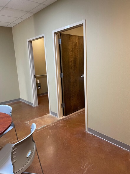 4012 Benton Rd, Bossier City, LA for lease - Building Photo - Image 2 of 11