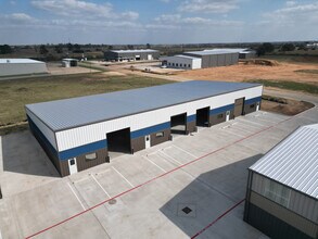 30110 Binford Park Rd, Waller, TX for lease Building Photo- Image 1 of 1