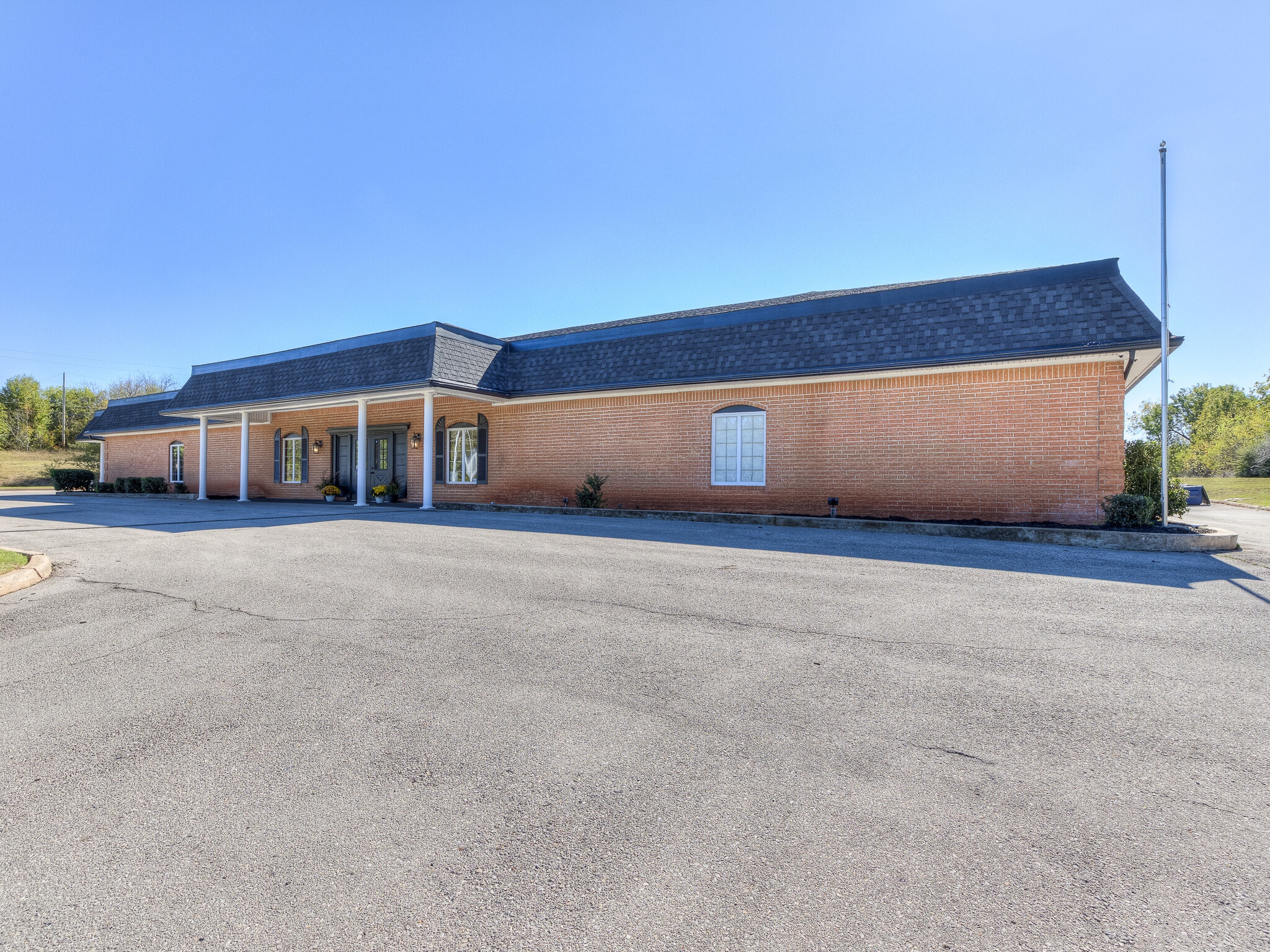 1616 NE 36th St, Oklahoma City, OK for lease Building Photo- Image 1 of 19