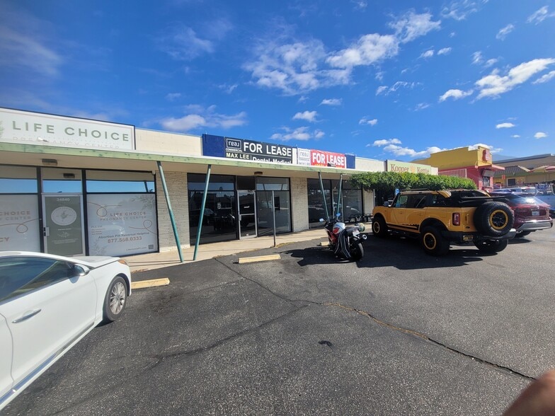 34838-34848 Yucaipa Blvd, Yucaipa, CA for lease - Building Photo - Image 3 of 19