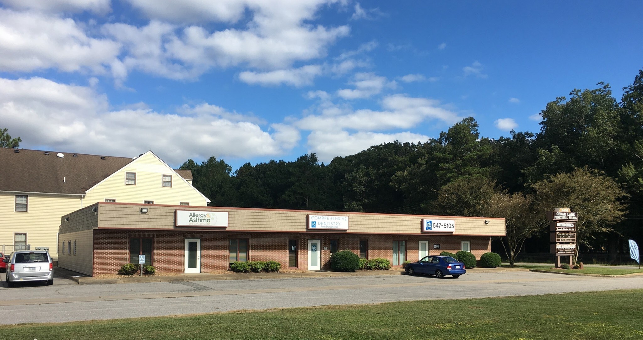 528 Albemarle Dr, Chesapeake, VA for sale Primary Photo- Image 1 of 1