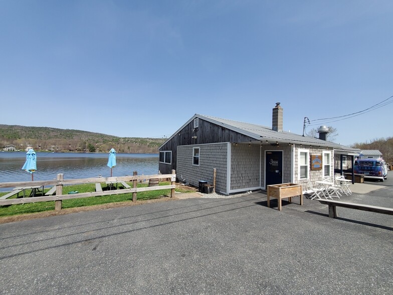 83 NH Route 4A, Lebanon, NH for sale - Building Photo - Image 3 of 14