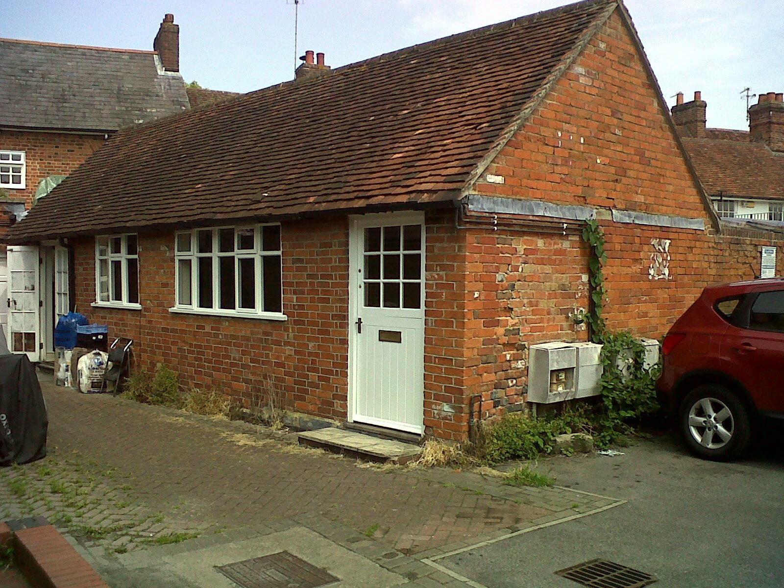 22 Post Office Ln, Wantage for sale Primary Photo- Image 1 of 1