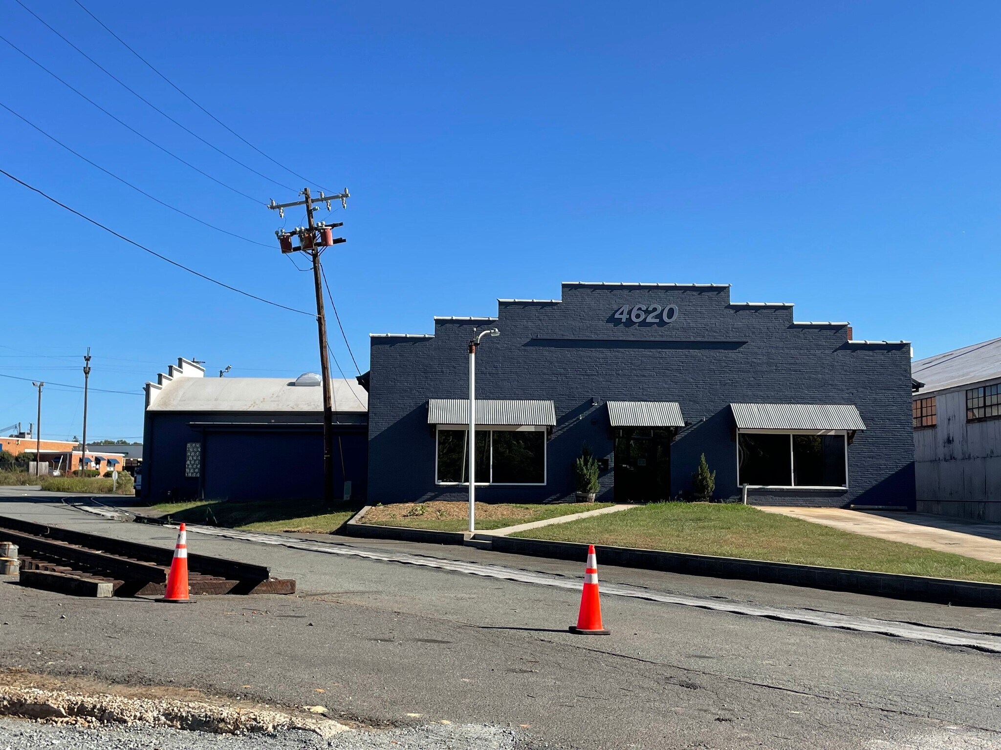 4620 Rozzelles Ferry Rd, Charlotte, NC 28216