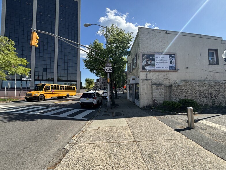 104 Speedwell Ave, Morristown, NJ for sale - Primary Photo - Image 1 of 4