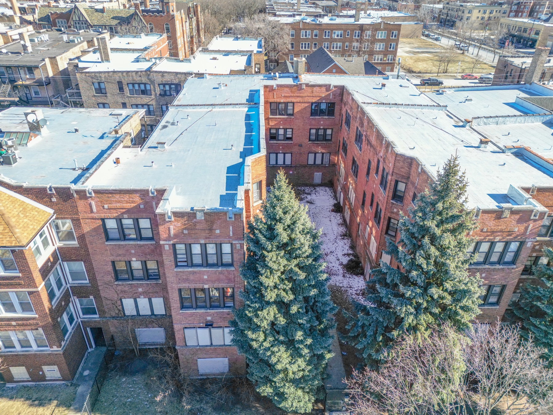 Two Buildings, 41 units portfolio of 2 properties for sale on LoopNet.com Building Photo- Image 1 of 7