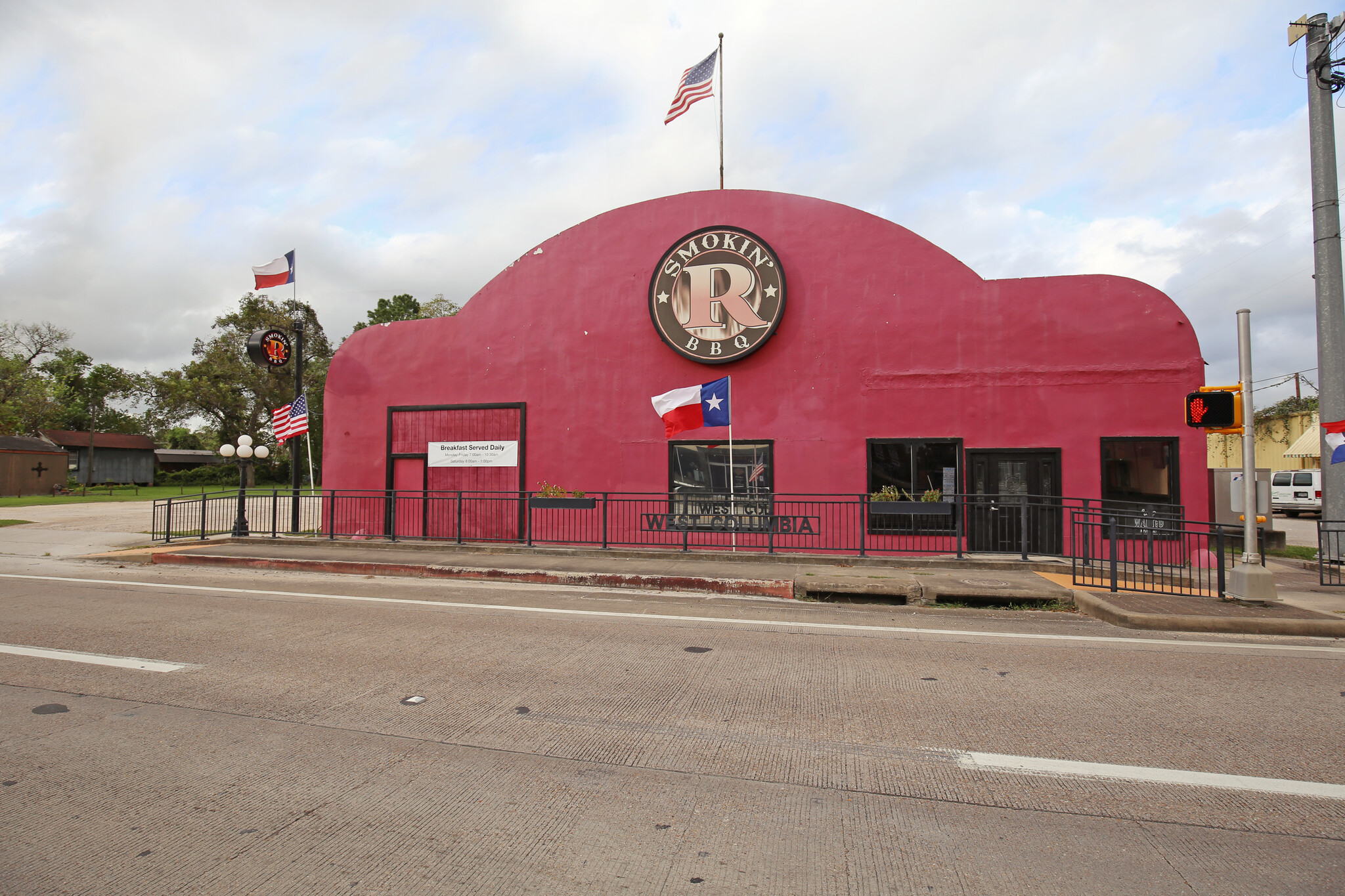 226 E Brazos Ave, West Columbia, TX for sale Building Photo- Image 1 of 1