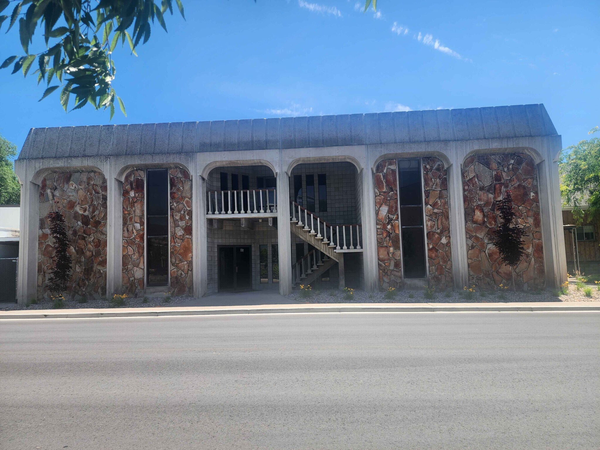 85 W 300 S, Bountiful, UT for lease Building Photo- Image 1 of 10