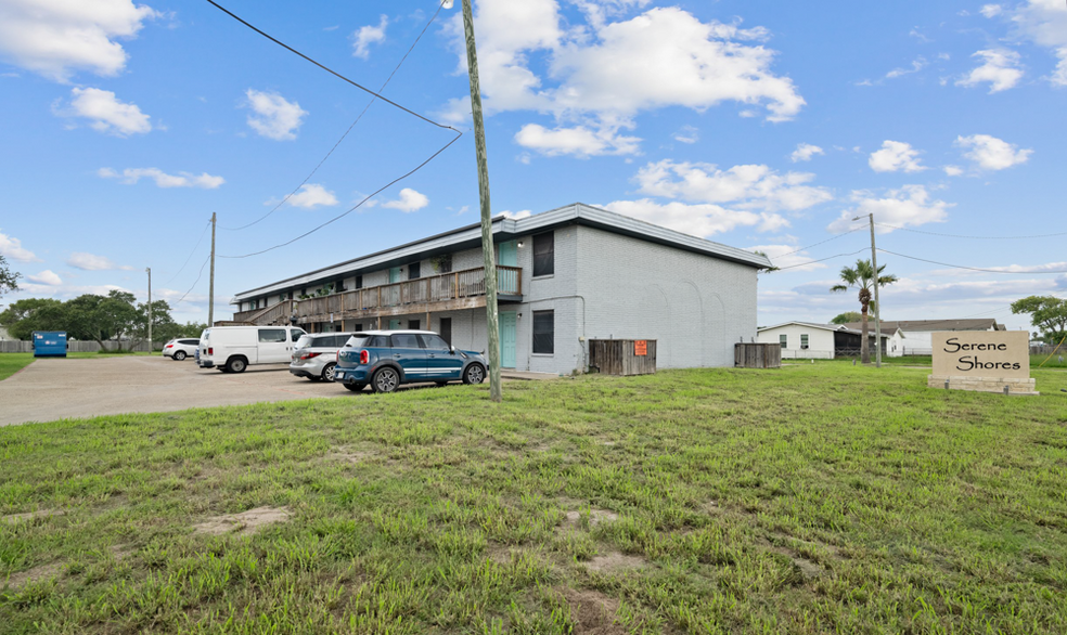 2026 Waldron Rd, Corpus Christi, TX for sale - Building Photo - Image 3 of 34