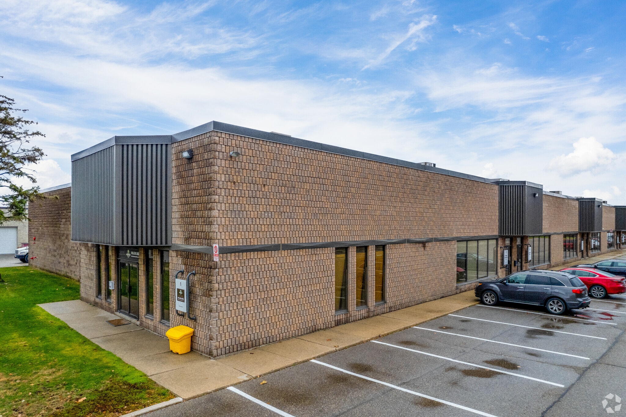 2320 Tedlo St, Mississauga, ON for lease Primary Photo- Image 1 of 6