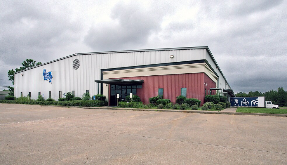 3010 State Highway 31 E, Tyler, TX for sale - Primary Photo - Image 1 of 1