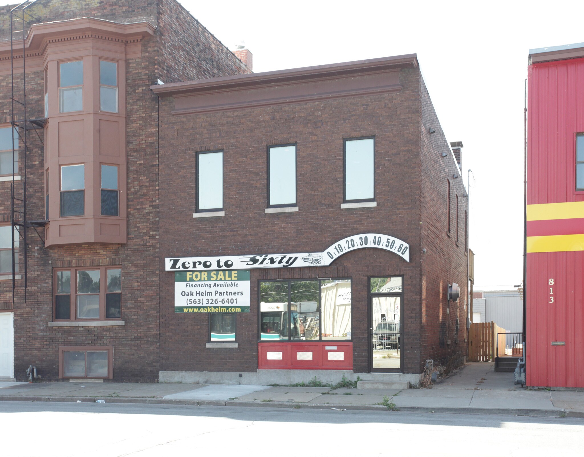 811 W 2nd St, Davenport, IA for sale Primary Photo- Image 1 of 1