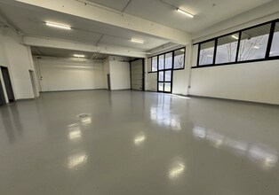 Flex in Nanterre for lease Interior Photo- Image 2 of 8