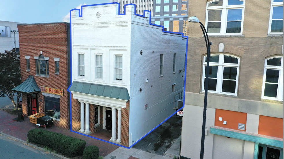 409 N Trade St, Winston-Salem, NC for sale - Building Photo - Image 1 of 5