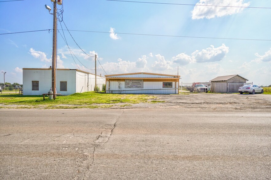 670 SW Bishop Rd, Lawton, OK for sale - Building Photo - Image 1 of 1