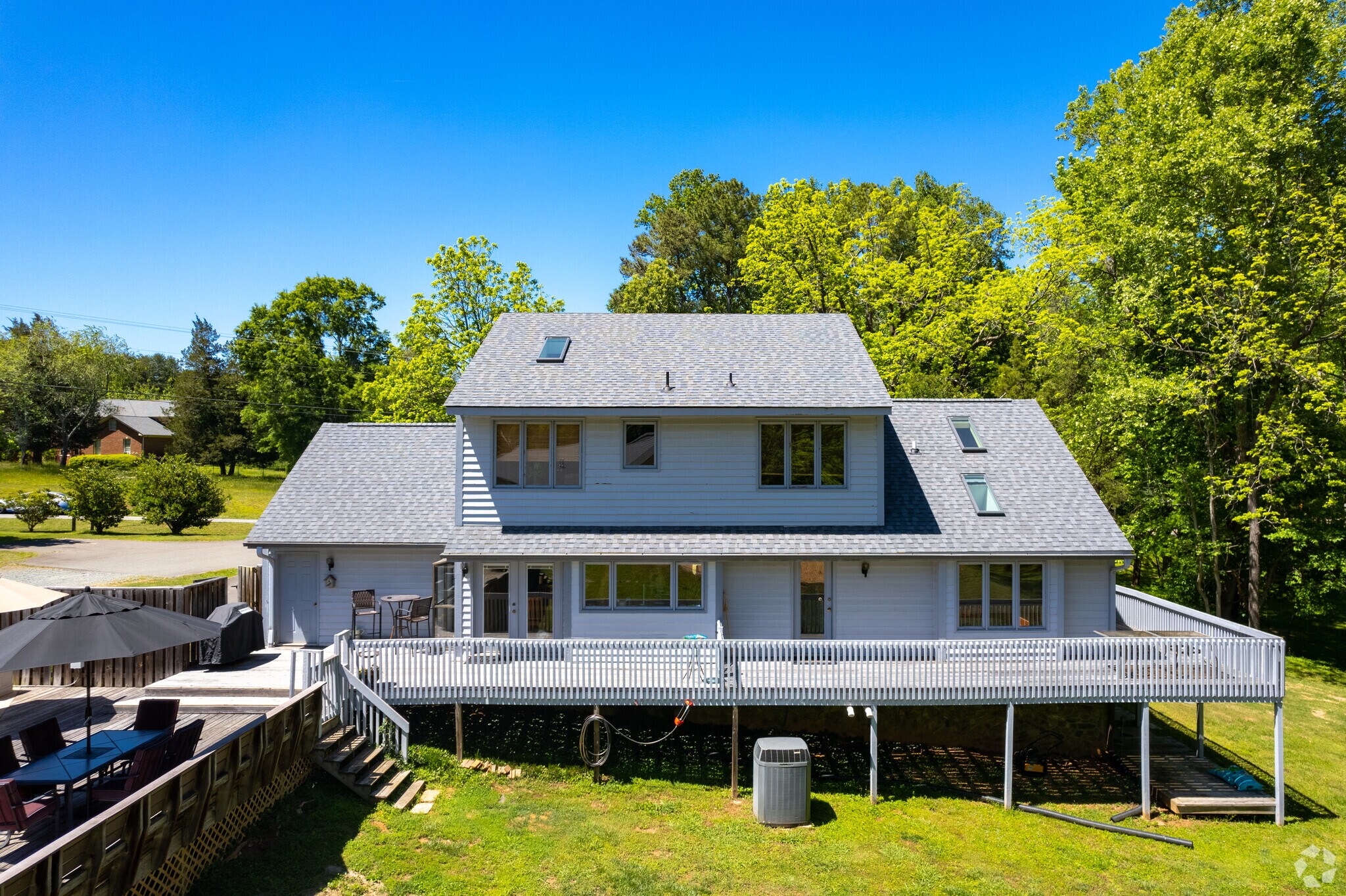 719 New Hope Church Rd, Chapel Hill, NC 27516 Retail for Sale