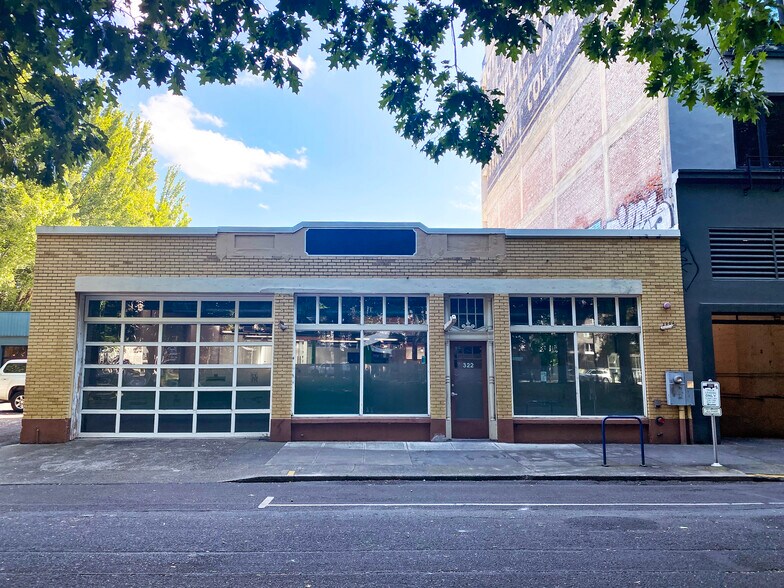 322 NW 8th Ave, Portland, OR for lease - Primary Photo - Image 1 of 9