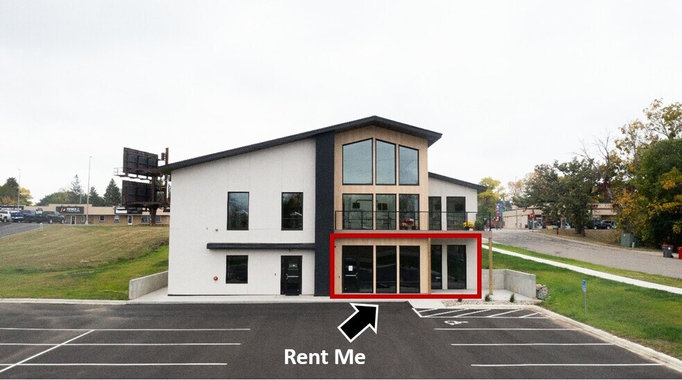403 3rd Ave E, Alexandria, MN for lease - Building Photo - Image 2 of 15