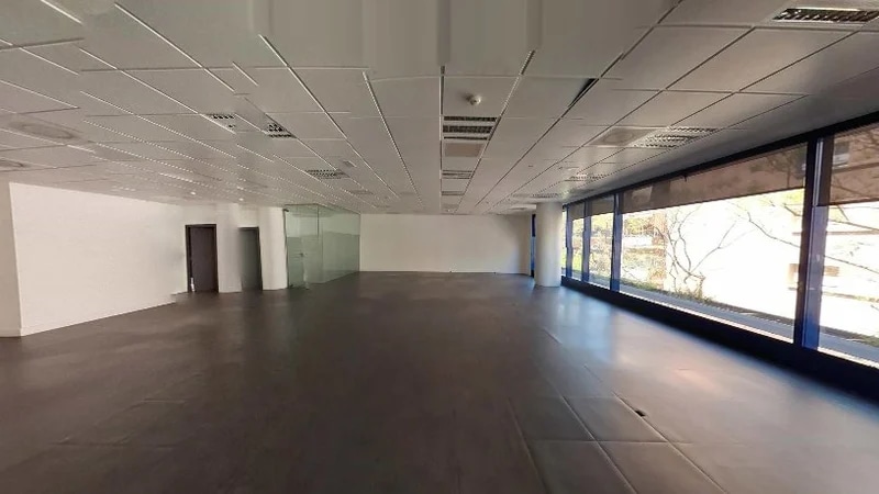 Office in Badalona, Barcelona for sale - Interior Photo - Image 2 of 8
